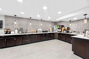 Clarion Inn & Suites near the Leconte Center Pigeon Forge