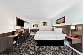 Clarion Inn & Suites near the Leconte Center Pigeon Forge