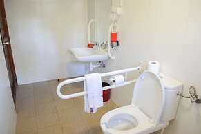 PrideInn Hotel Raphta