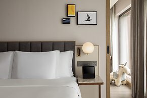 voco Nanjing Oriental Pearl by IHG