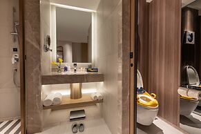 voco Nanjing Oriental Pearl by IHG