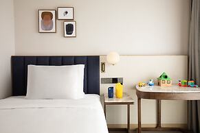 voco Nanjing Oriental Pearl by IHG