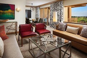 The Canyon Suites at The Phoenician, Luxury Collection