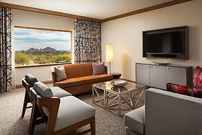 The Canyon Suites at The Phoenician, Luxury Collection