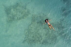 Haadtien Beach Resort