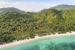 Haadtien Beach Resort