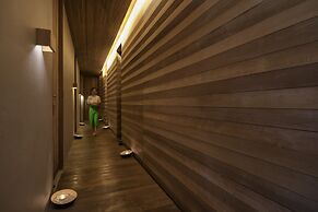 Haadtien Beach Resort