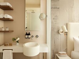 Avani Palazzo Moscova Milan Hotel (previously NH Palazzo Moscova)