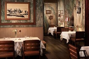 Avani Palazzo Moscova Milan Hotel (previously NH Palazzo Moscova)