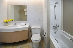 PARKROYAL Suites Bangkok