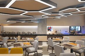 PARKROYAL Suites Bangkok