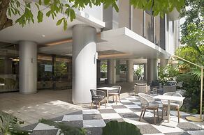 PARKROYAL Suites Bangkok