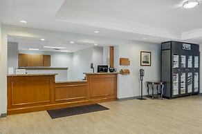 Candlewood Suites Indianapolis East, an IHG Hotel