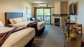 Cragun's Resort & Hotel