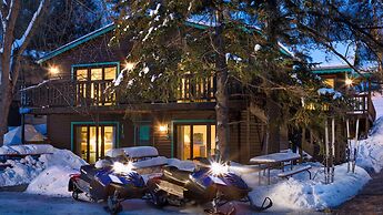 Cragun's Resort & Hotel