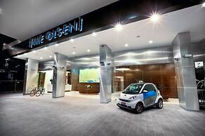 The Olsen Melbourne - Art Series