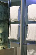 The Olsen Melbourne - Art Series