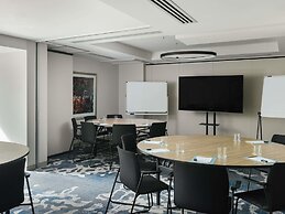 The Olsen Melbourne - Art Series