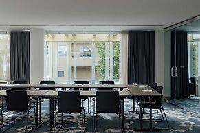 The Olsen Melbourne - Art Series