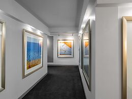 The Olsen Melbourne - Art Series