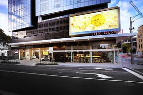 The Olsen Melbourne - Art Series