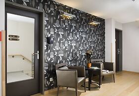 Opera Garden Hotel & Apartments