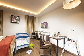 Opera Garden Hotel & Apartments