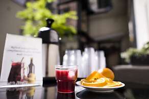 Opera Garden Hotel & Apartments