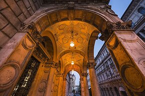 Opera Garden Hotel & Apartments