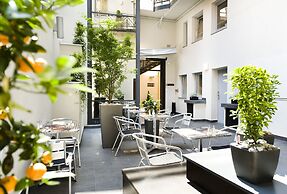 Opera Garden Hotel & Apartments