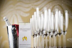 Opera Garden Hotel & Apartments