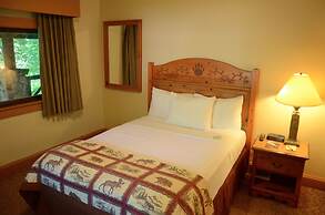 Overlook Lodge at Bear Mountain