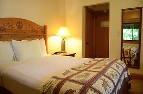 Overlook Lodge at Bear Mountain