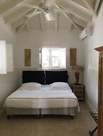 Atlantis Historic Inn