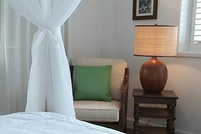 Atlantis Historic Inn