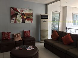 Sampaguita Suites Plaza Garcia