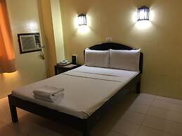 Sampaguita Suites Plaza Garcia