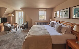 Braye Beach Hotel