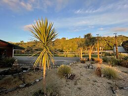 Shining Star Beachfront Accommodation