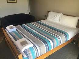 Shining Star Beachfront Accommodation