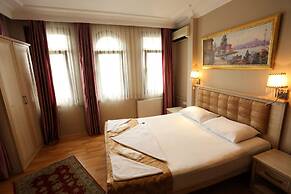 Tashkonak Studio Suites