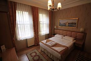 Tashkonak Studio Suites