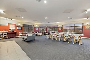 Amaroo Motel