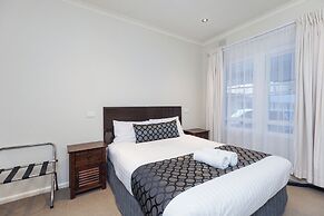 Amaroo Motel