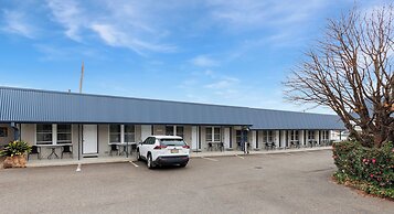 Amaroo Motel