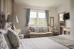 Fox & Hounds Country Hotel
