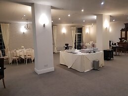 Fox & Hounds Country Hotel