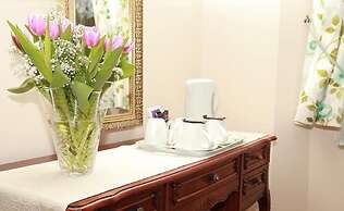 Fox & Hounds Country Hotel
