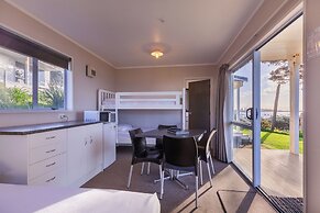 Belt Road Seaside Holiday Park