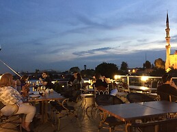 Nobel Hostel Guesthouse